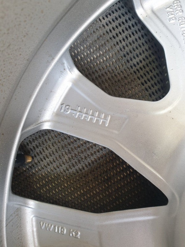 Volkswagen Polo  7.5Jx17H2 Aluminium Rim