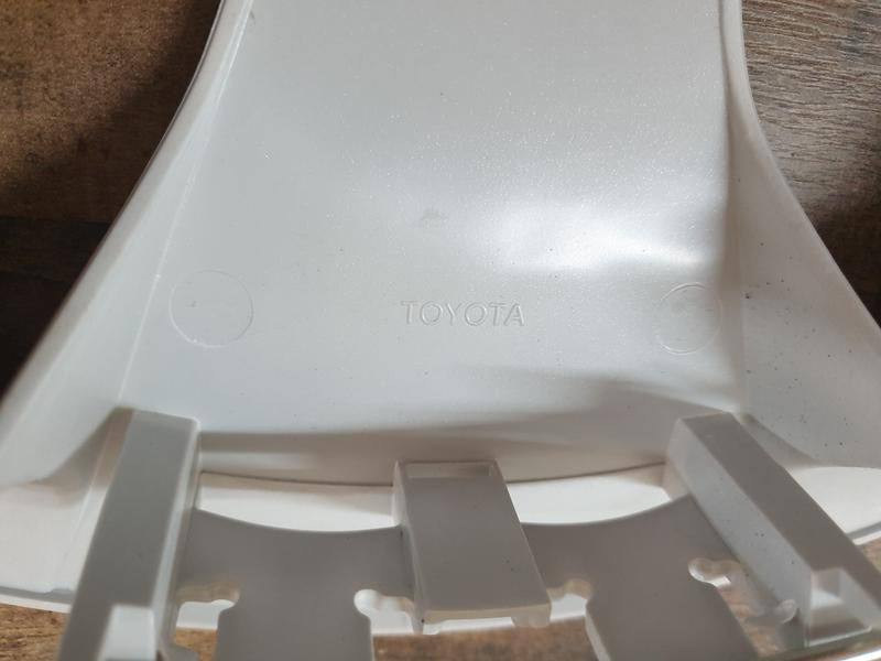 Original Used Toyota Corolla Quest 2018 Wheel Cover