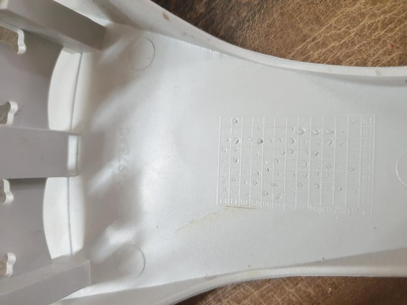 Original Used Toyota Corolla Quest 2018 Wheel Cover