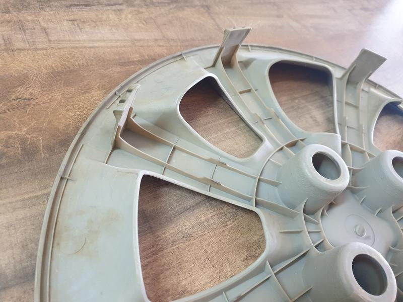 Original Used Kia Rio III Wheel Hub Cover