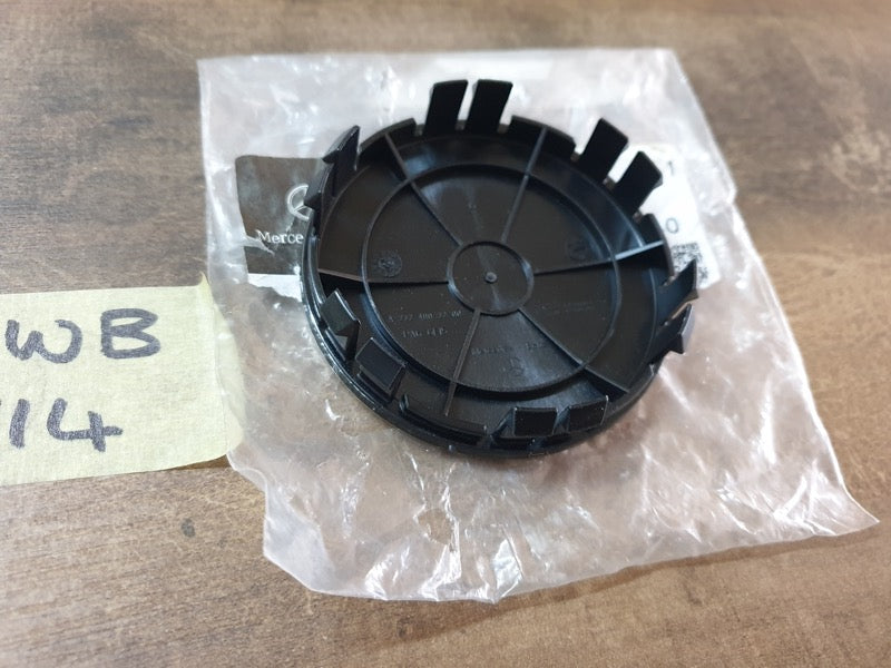 Original New Mercedes-Benz Hub Cap