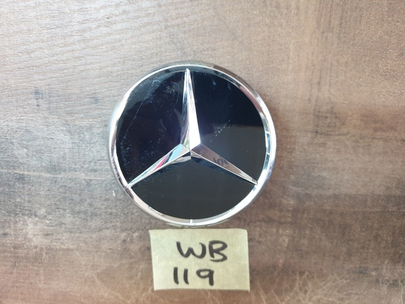 Original Used Mercedes-Benz Hub Cap