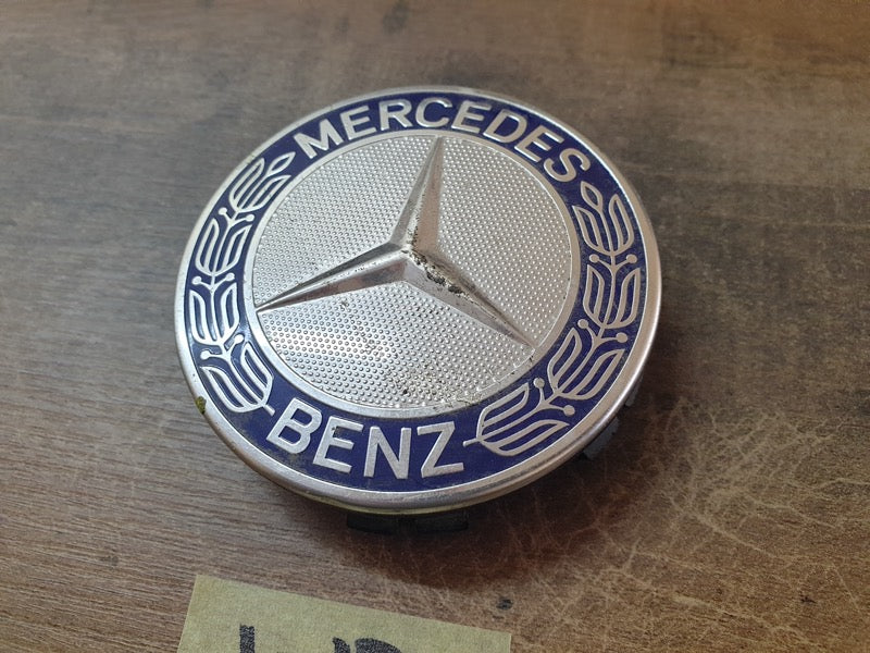 Original Used Mercedes-Benz Hub Cap