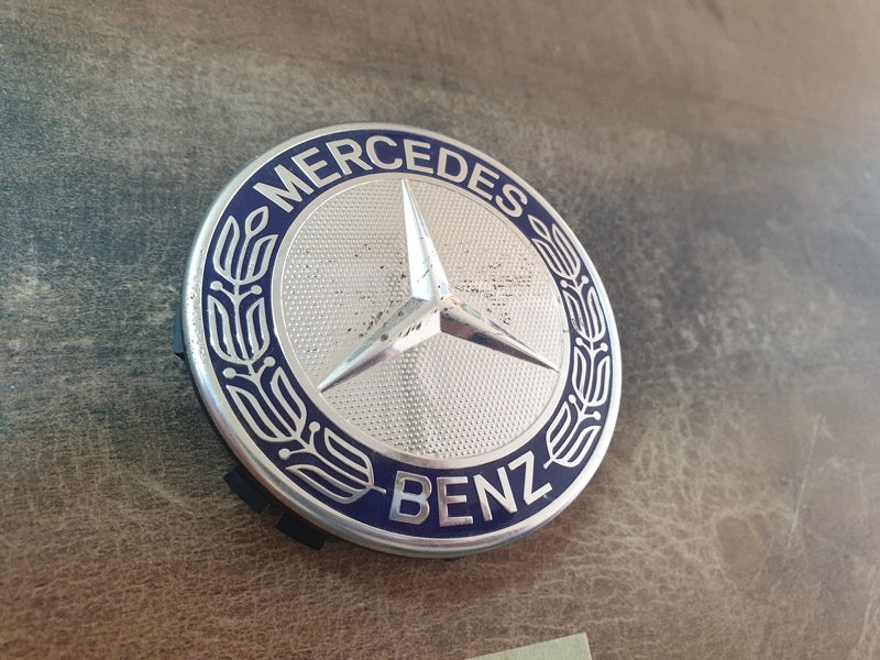 Original Used Mercedes-Benz Hub Cap