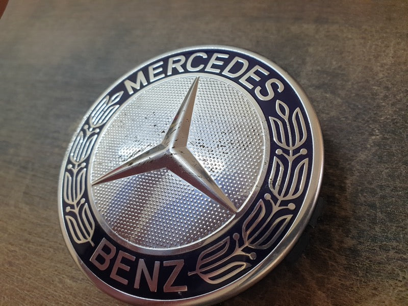 Original Used Mercedes-Benz Hub Cap