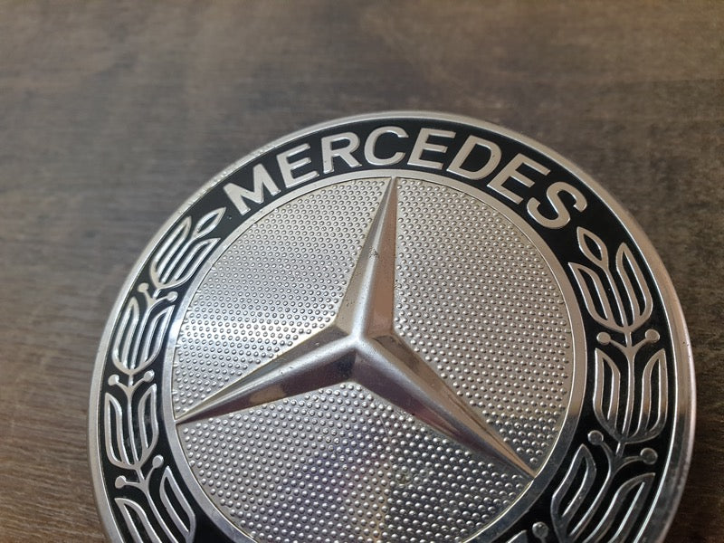 Original Used Mercedes-Benz Hub Cap