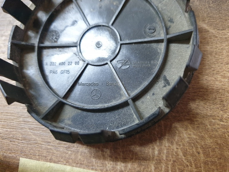 Original Used Mercedes-Benz Hub Cap
