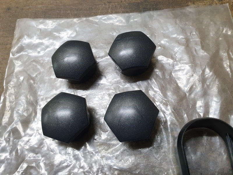 Original New Volvo Wheel Lug Bolt Cap Set