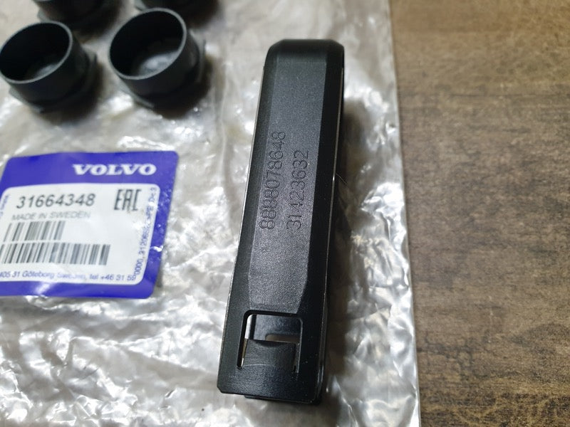 Original New Volvo Wheel Lug Bolt Cap Set