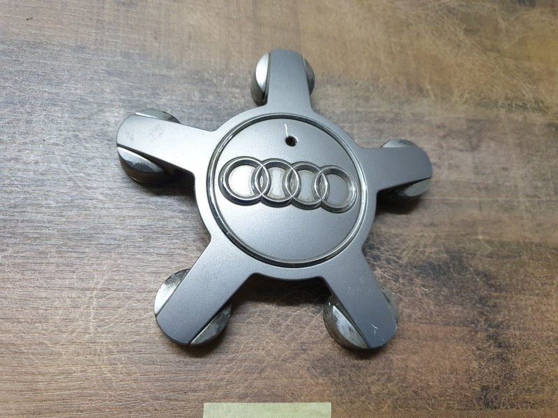 Original Used Audi Hub Cap