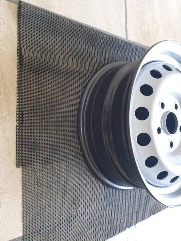 Toyota Hilux J15x6J Steel Rim