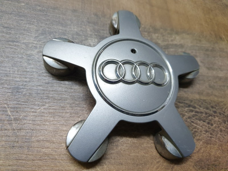 Original Used Audi Hub Cap