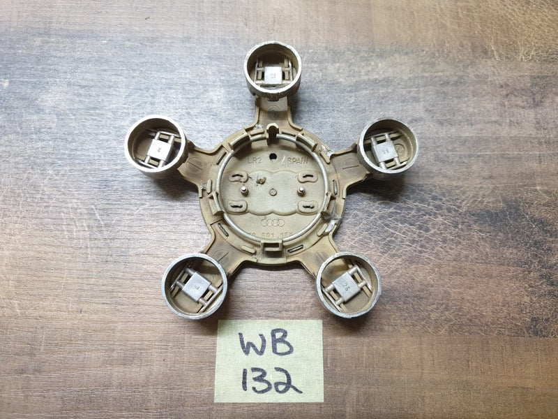 Original Used Audi Hub Cap