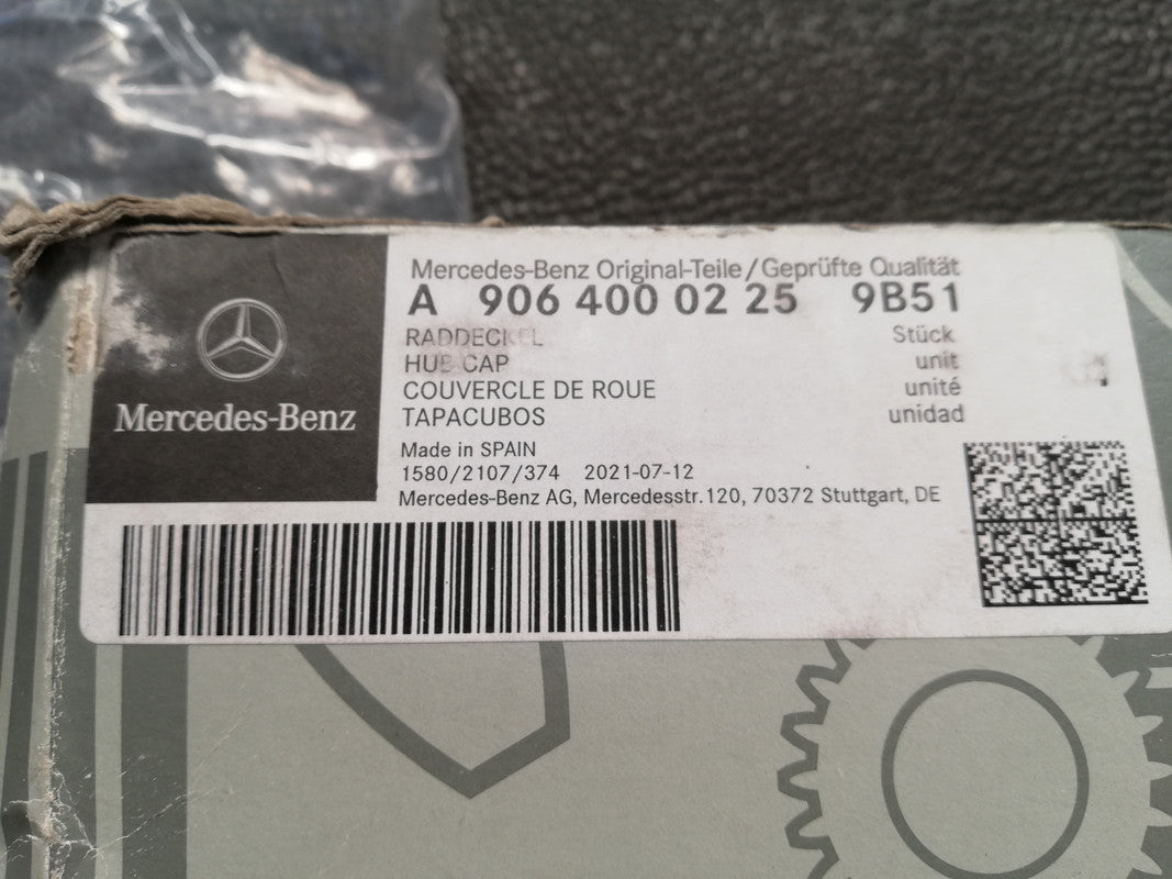 Original New Mercedes-Benz Sprinter Van 2020 Wheel Cover