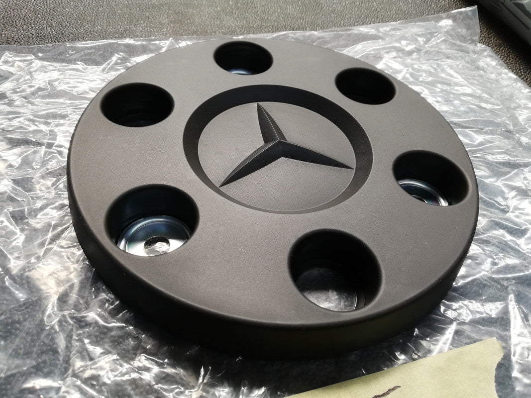 Original New Mercedes-Benz Sprinter Van 2020 Wheel Cover