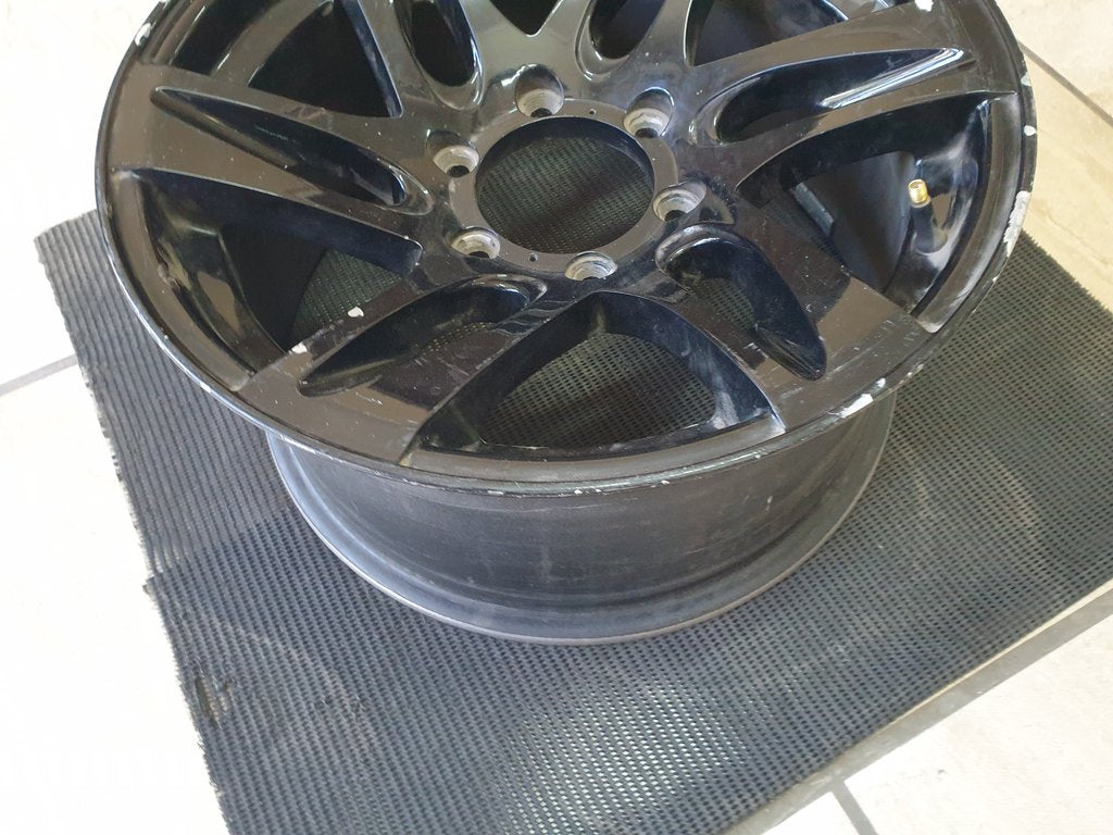 Aftermarket 11.5cm PCD 17x8.5JJ Aluminium Rim