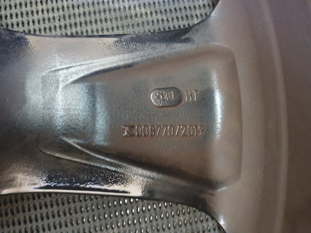 Mercedes-Benz C-Class AMG W206 9Jx19H2N Aluminium Rim