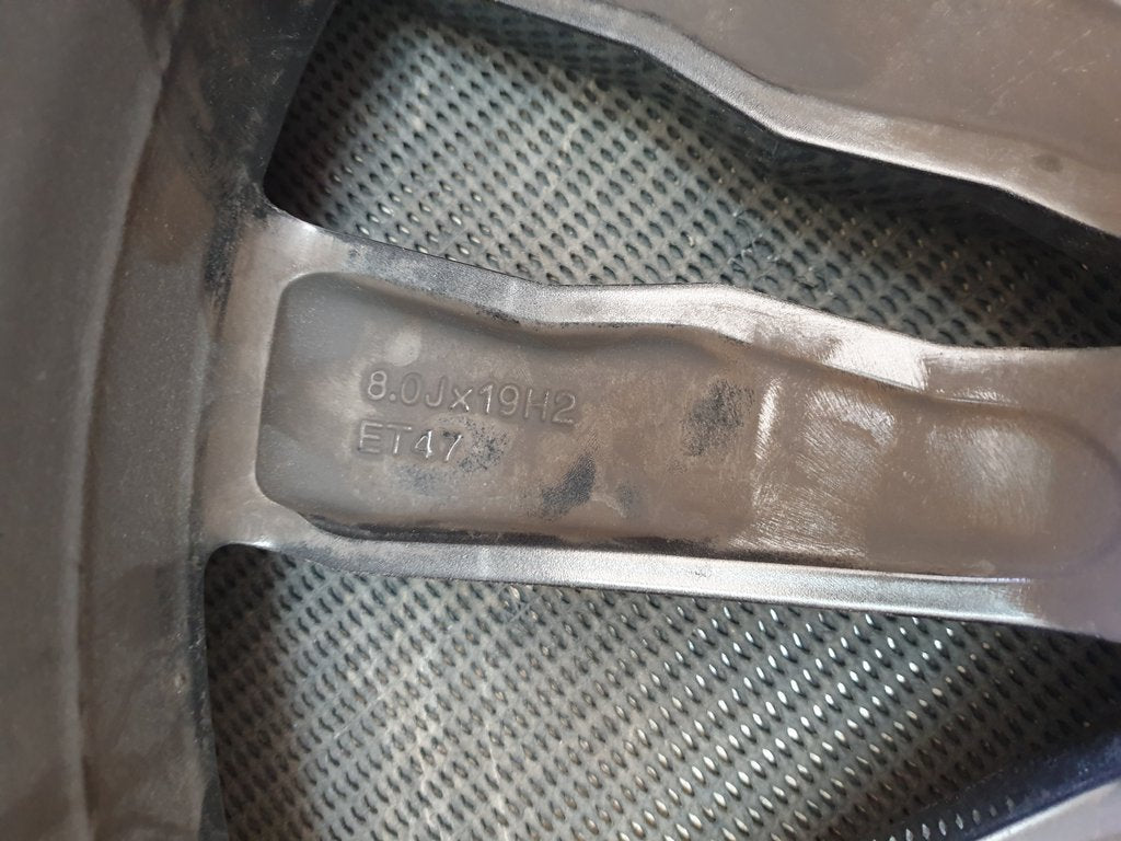 Volkswagen T-Roc 8.0Jx19H2 Aluminium Rim