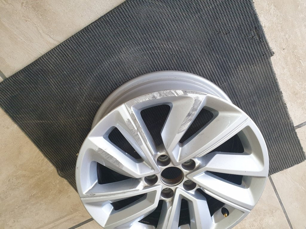 Volkswagen T-Cross 6Jx16H2 Aluminium Rim