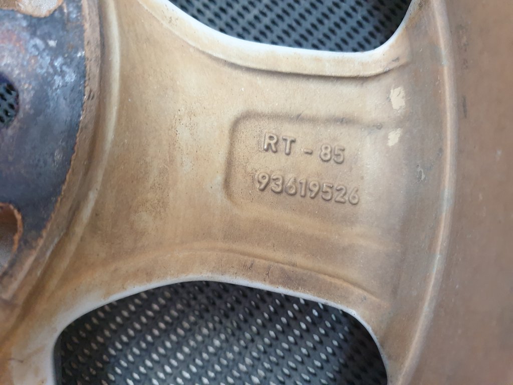 Isuzu D-Max 16x7 33 Aluminium Rim