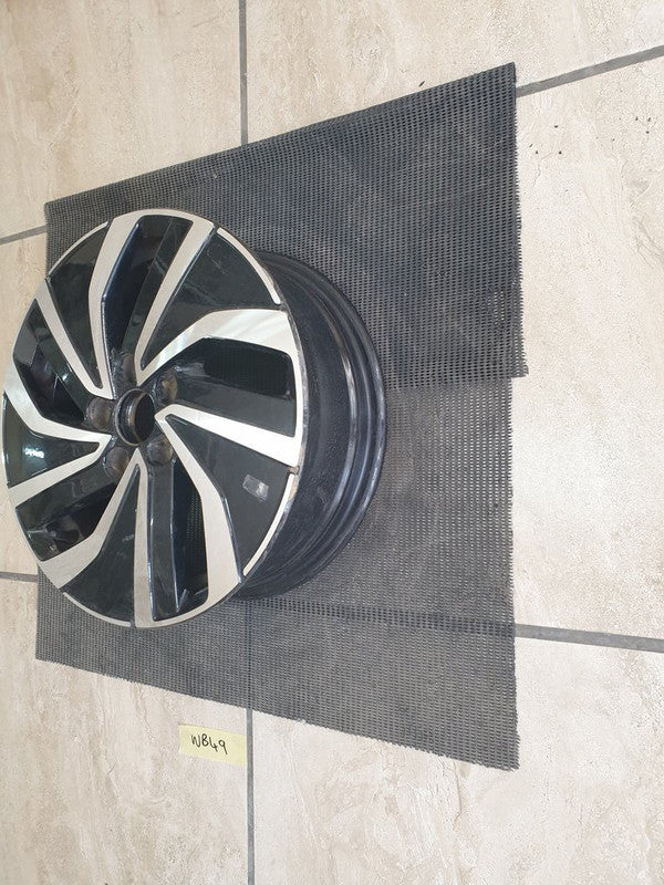 Volkswagen Polo 2G 5.5Jx15H2N Aluminium Rim
