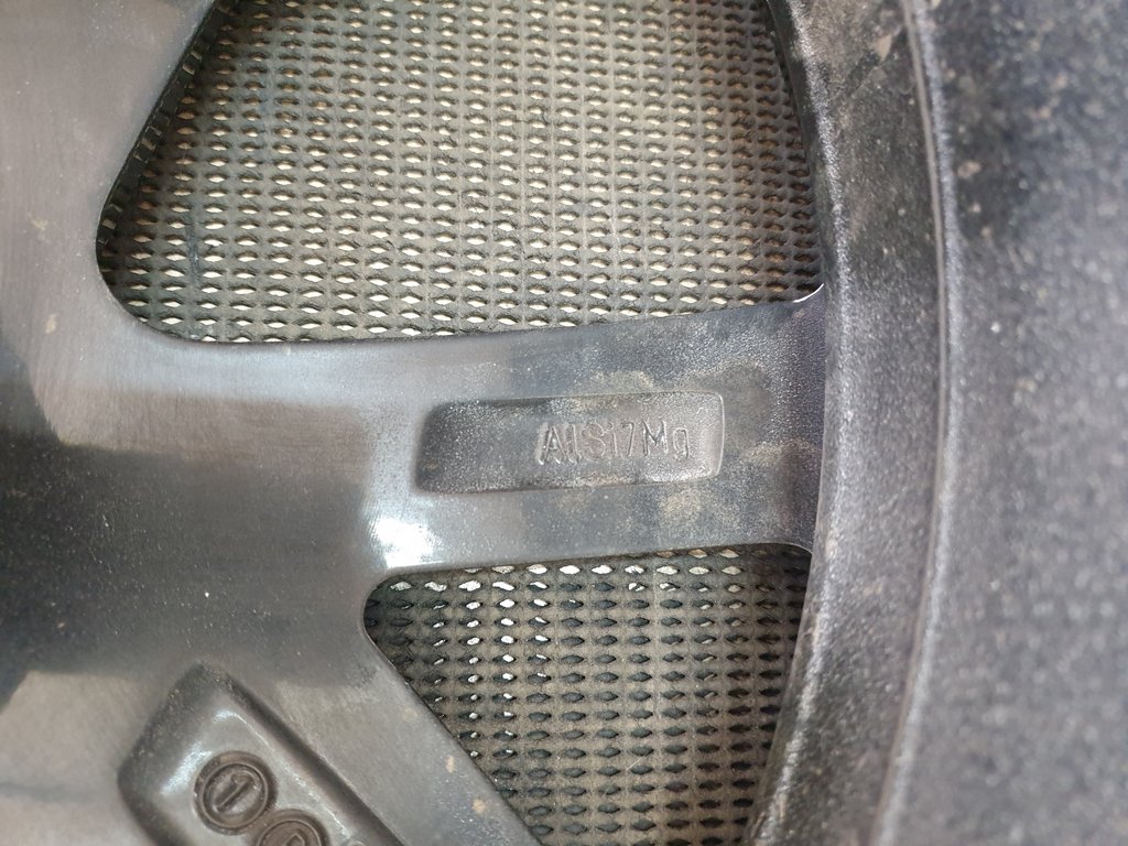 Volkswagen Polo 7.5Jx18H2N Aluminium Rim