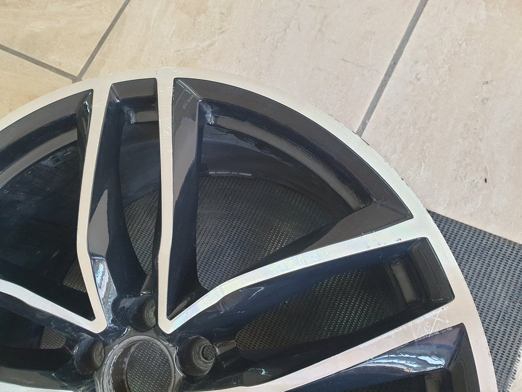 Audi A6 9.5Jx21H2 Aluminium Rim