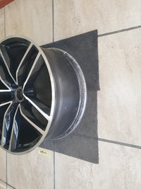 Audi A6 9.5Jx21H2 Aluminium Rim