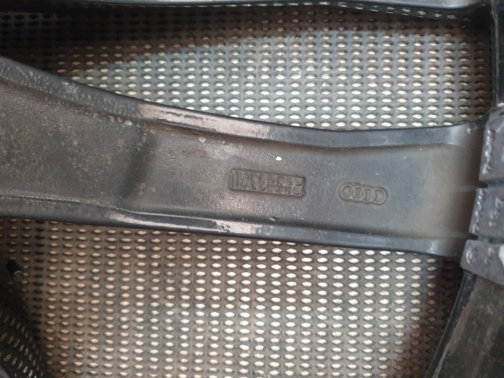 Audi A6 9.5Jx21H2 Aluminium Rim