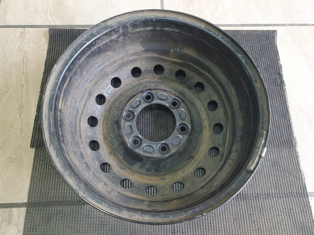 Toyota Corolla J16x61/2 Steel Rim