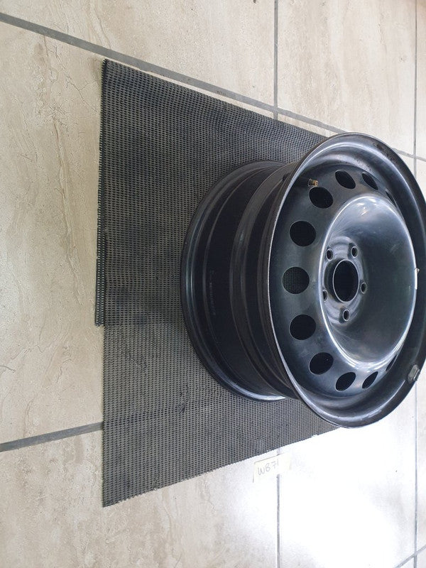 Fiat 500 16x6.5 Steel Rim