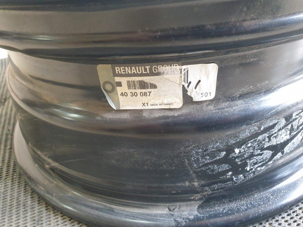 Renault Clio IV 6Jx15H2 Steel Rim