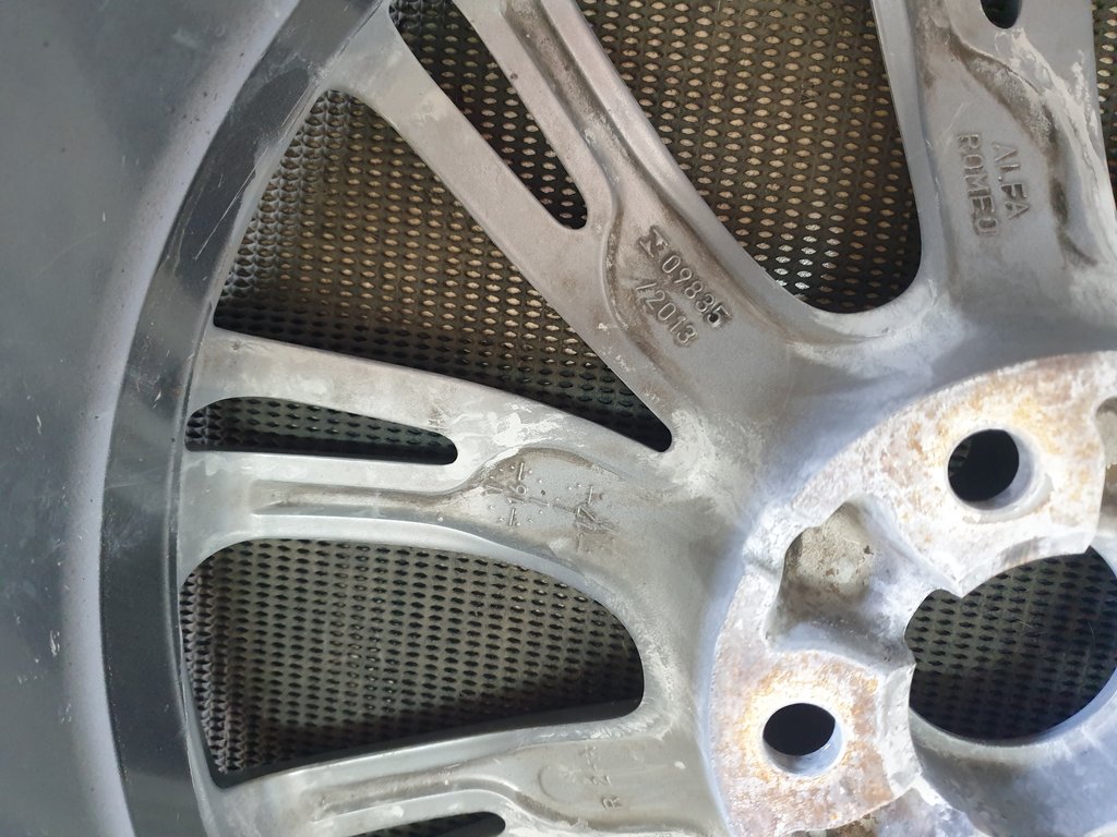 Alfa Romeo Stelvio 8JX18H2 Aluminium Rim