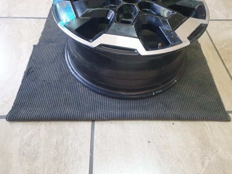 Nissan Navara J18x7J Aluminium Rim
