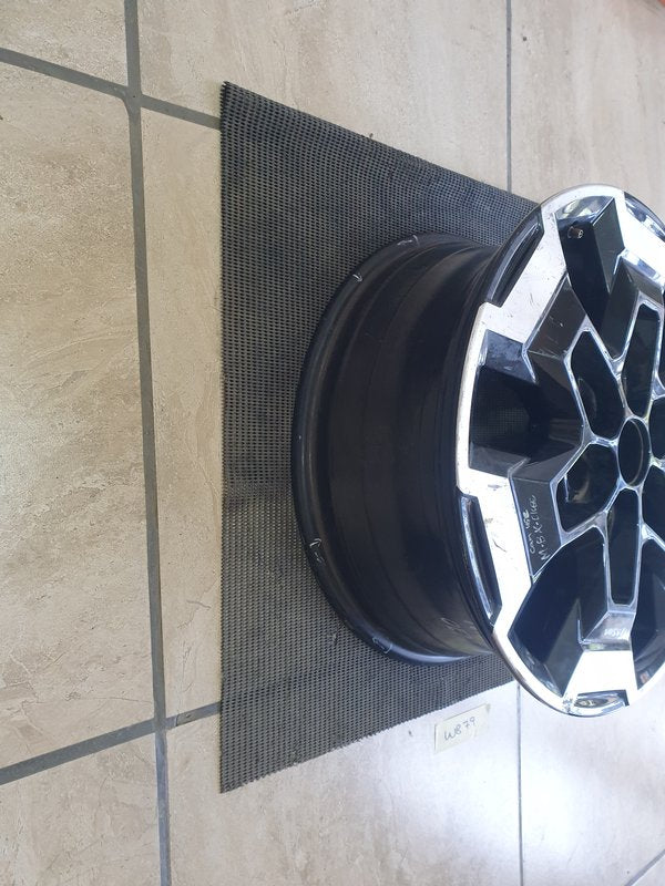 Nissan Navara J18x7J Aluminium Rim