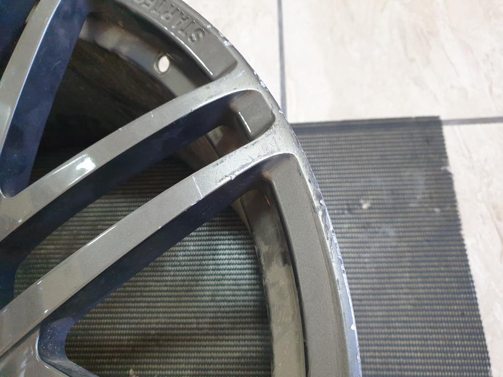 Land Rover Range Rover 23" Aluminium Rim