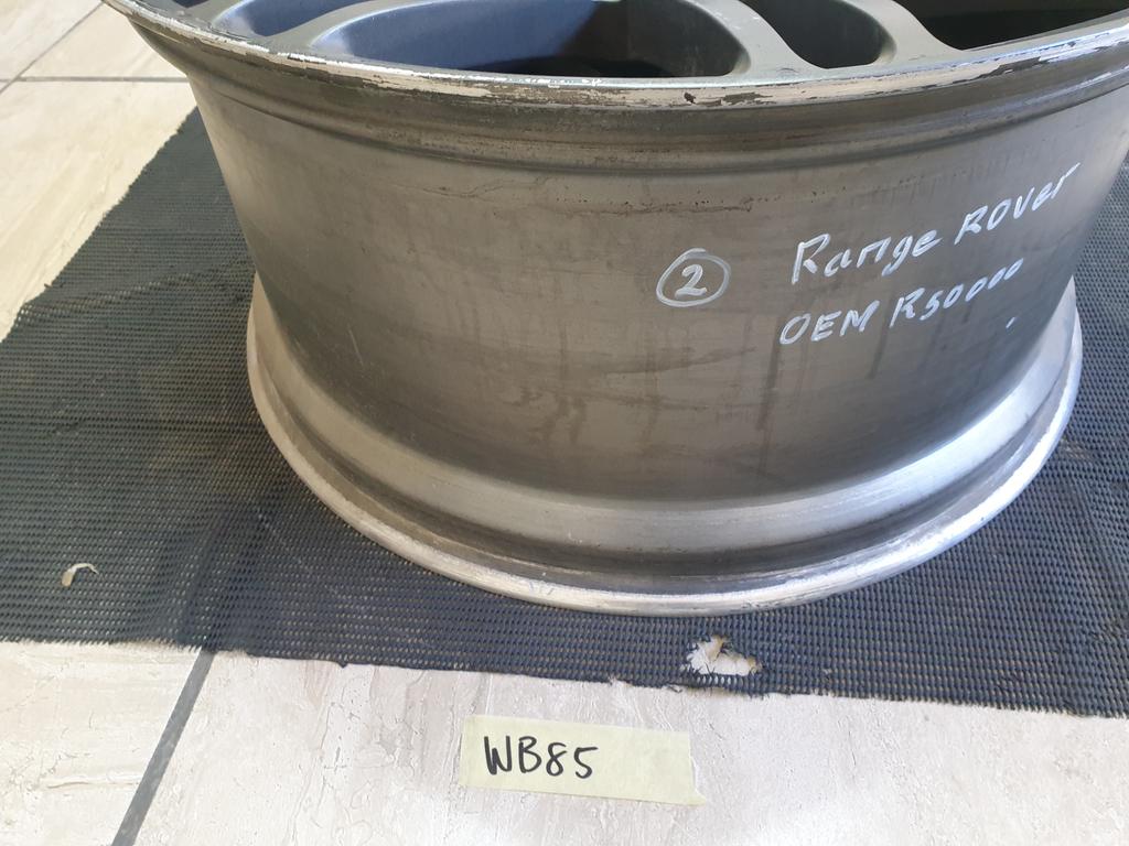 Land Rover Range Rover 23" Aluminium Rim