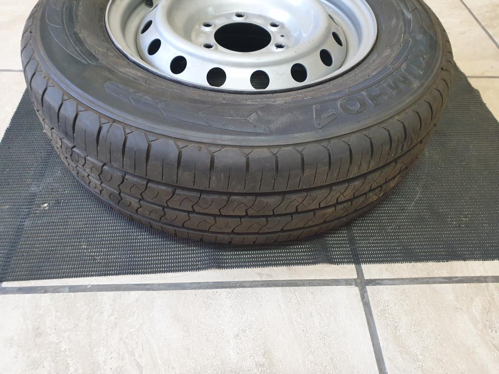 Isuzu D-Max J16x61/2 Steel Rim With Tyre