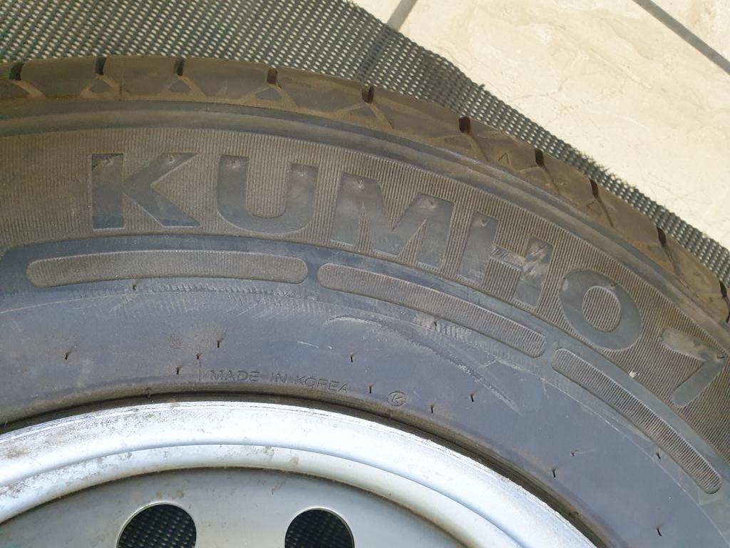 Isuzu D-Max J16x61/2 Steel Rim With Tyre