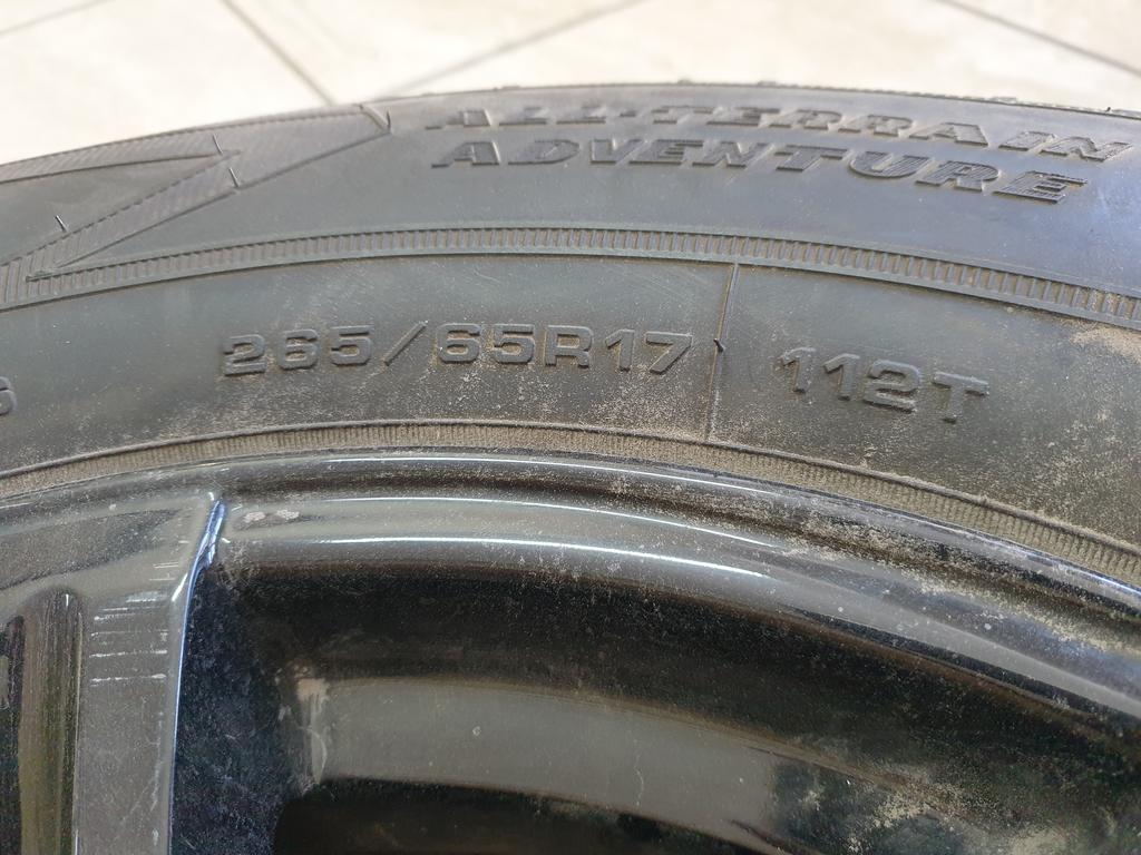 Aftermarket 17x8.5JJ Aluminium Rim With Tyre