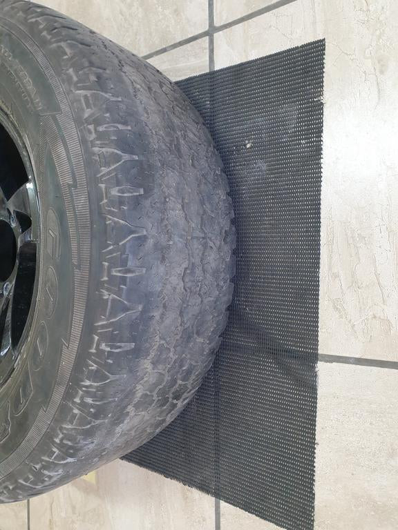 Aftermarket 17x8.5JJ Aluminium Rim With Tyre