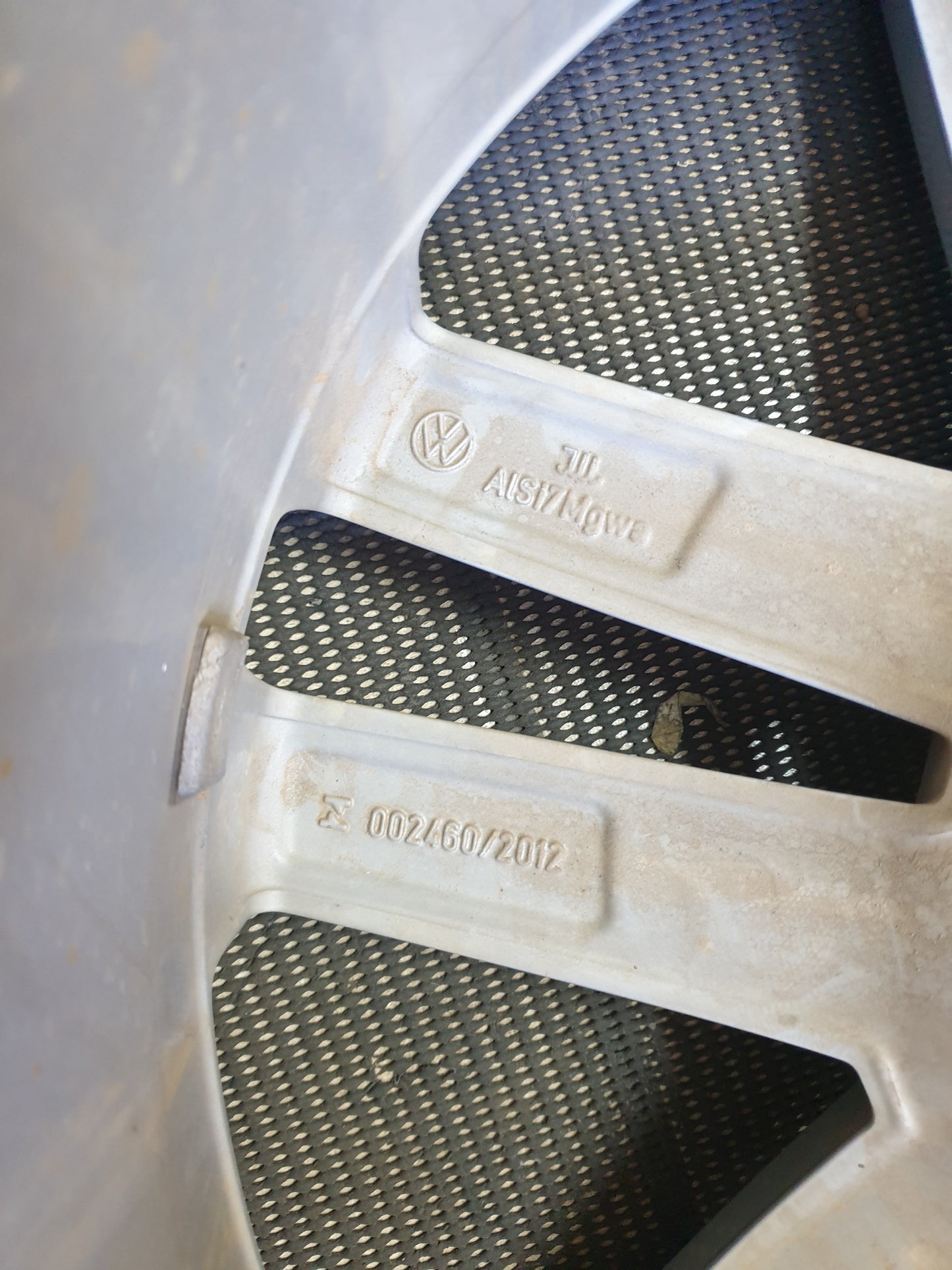 Volkswagen Amarok Double Cab Stripping For Parts