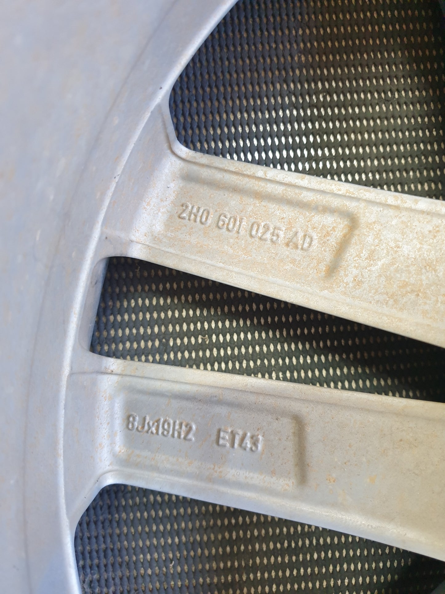 Volkswagen Amarok Double Cab Stripping For Parts