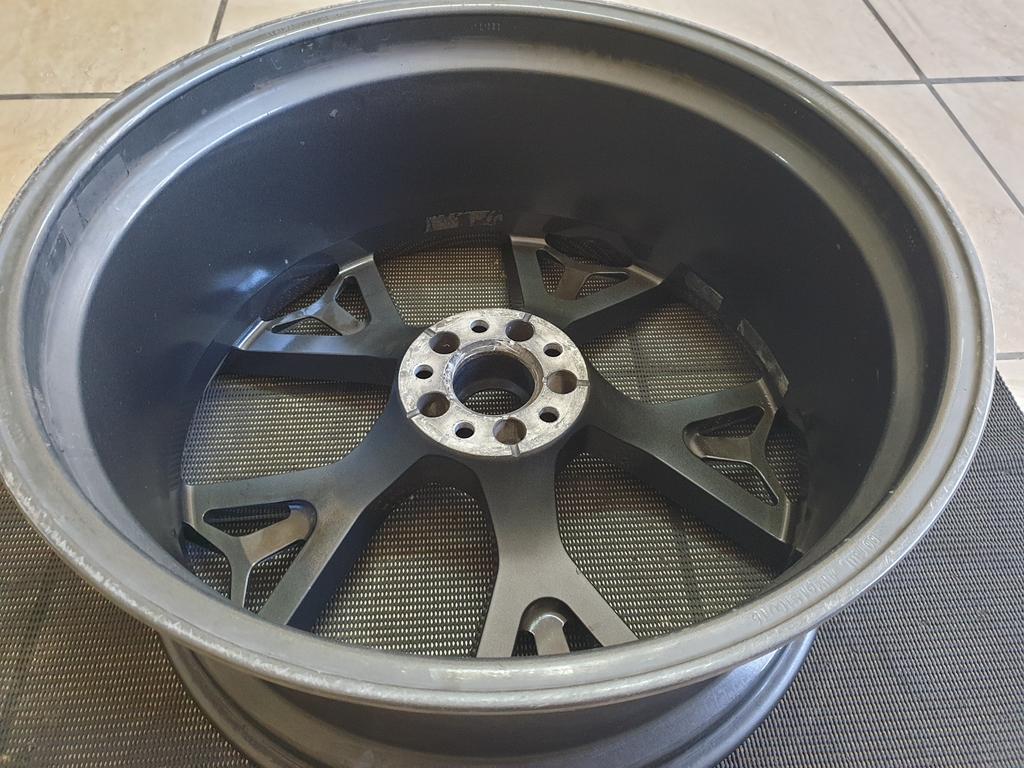 Original Audi Q8 22 Inch Aluminium Rim - E10Jx22H2 - Professionally Repaired