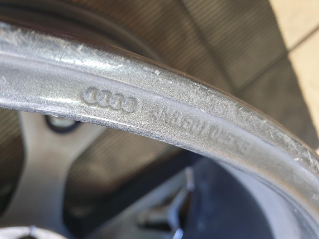 Original Audi Q8 22 Inch Aluminium Rim - E10Jx22H2 - Professionally Repaired