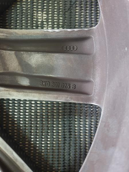 Original Used Audi A4 Quattro 2008 17 Inch Alloy Mag - 7.5Jx17H2 - Professionally Repaired