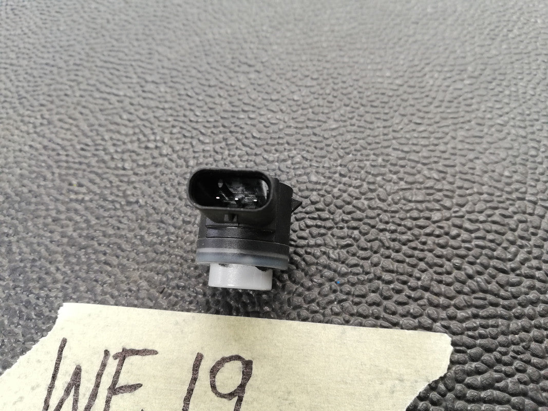 Volkswagen Polo 2020 Front Inner PDC Sensor