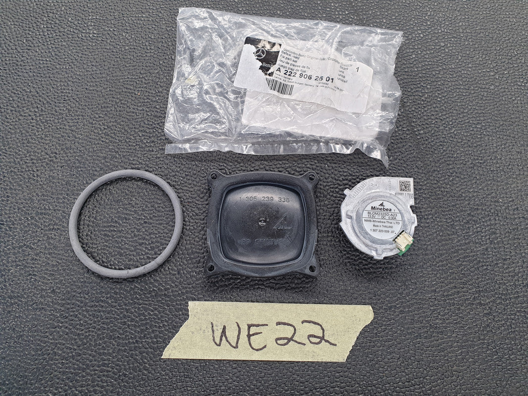 Mercedes-Benz C-Class W205, C180-C250 / C200 Right Headlight Fan