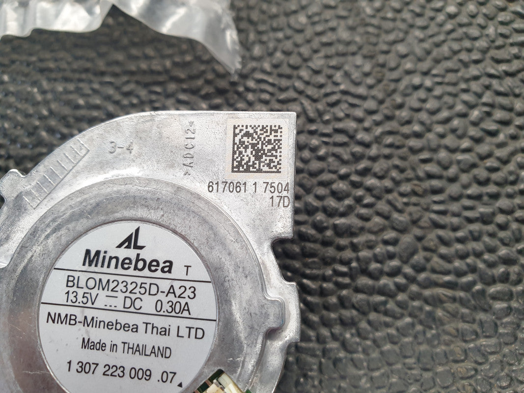 Mercedes-Benz C-Class W205, C180-C250 / C200 Right Headlight Fan