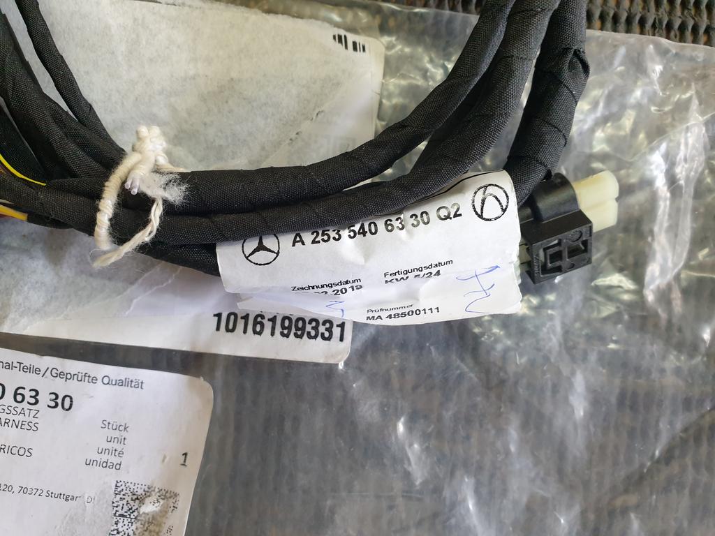 Mercedes-Benz GLC W253 Front Bumper Parking Wiring Harness